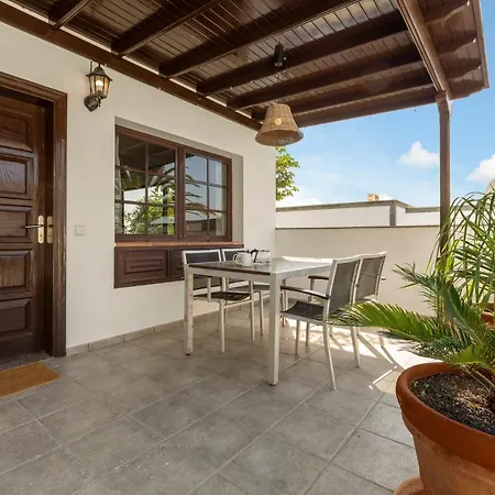 Villa Under The Volcano In Playa Blanca Lanzarote
